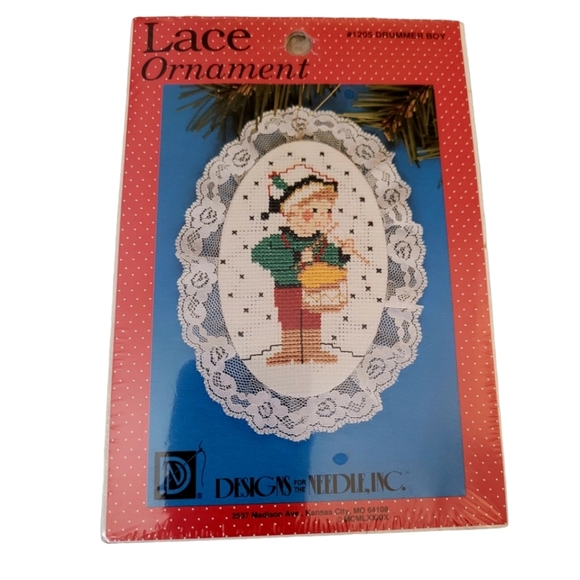 Vintage Lace Ornament Set Of 8 Old New Stock 1989 Designs for the Needle Inc. - Picture 6 of 10